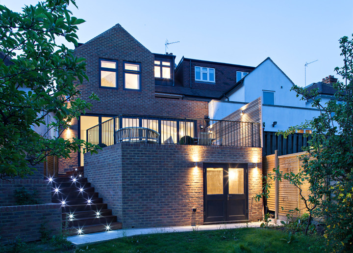 Corringham Road dusk view
